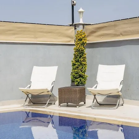 Secluded With Private Pool In Villa Antália