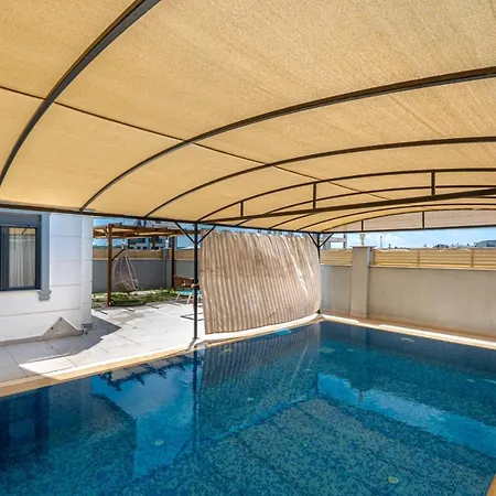Willa Secluded With Private Pool In