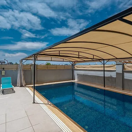 Willa Secluded With Private Pool In Antalya